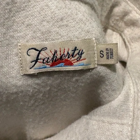 Faherty Cream Button-Down Shirt for Women - Picture 2 of 3